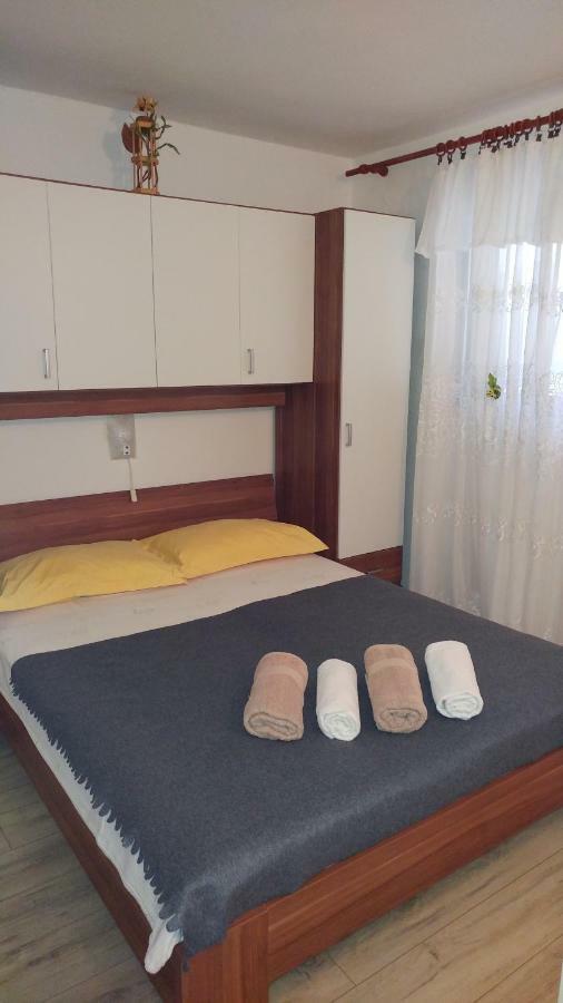 Apartment Stanisic Kneza Ngoại thất bức ảnh